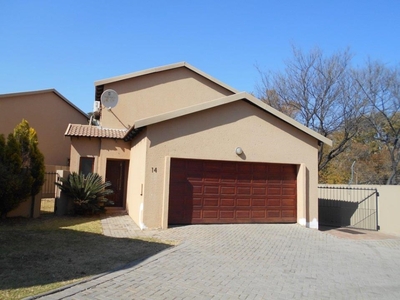 3 Bed House For Rent Country View Estate Pretoria East