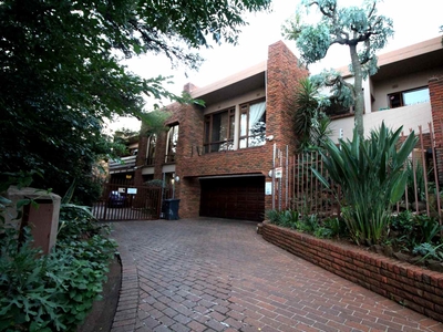 3 Bed House For Rent Glenvista JHB South