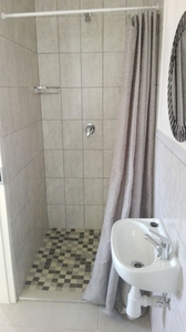 3 bedroom house to rent in Edenvale