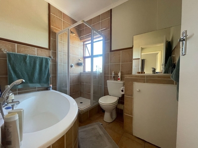3 bedroom townhouse to rent in Azalea Park (Rustenburg)