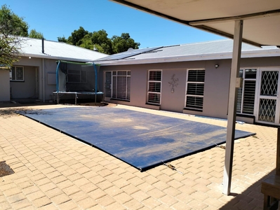 5 Bed House for Sale Hospitaalpark Bloemfontein