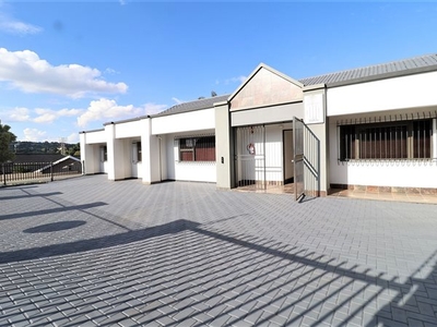 6 Bed House for Sale Monument Park Pretoria East