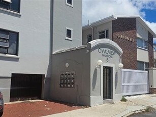 2 Bed Apartment in Port Elizabeth Central