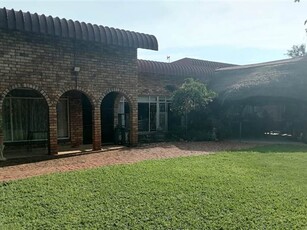 4.4 ha Farm in Waterkloof