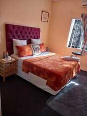 Feel at home, relax and comfortable at neo and ruks guesthouse - Cape Town