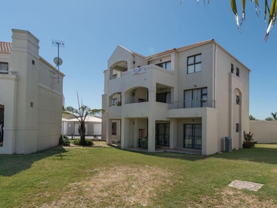 2 Bedroom Apartment Sold in Vredekloof East