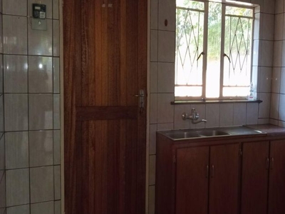 1 Bedroom flat to rent in Generaal De Wet, Bloemfontein