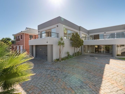 3 Bedroom House in Greenways Golf Estate - Strand