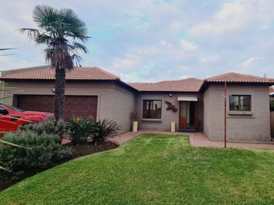 3 Bedroom house to rent in Secunda