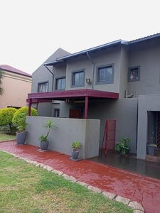 5-Bedroom 3-Bathroom Double Storey Home On Large Stand With 3-Living Areas Pool Double Garage And...