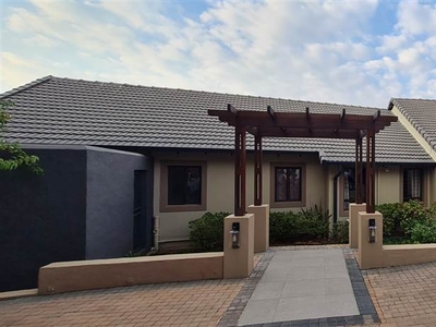 6 Bed House in Waterkloof Heights