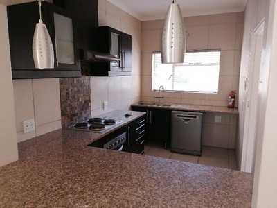 Very Neat 2 Bedroom Apartment To Rent In Groove Avenue, Claremont Upper, Claremont | RentUncle