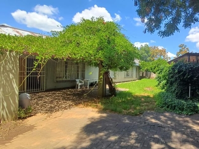 14 Bedroom house for sale in Universitas, Bloemfontein