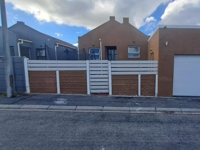 2 Bedroom house for sale in Strandfontein, Mitchells Plain