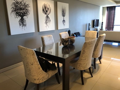 A luxurious fully furnished 2 bedroom corporate apartment for rental in Morningside