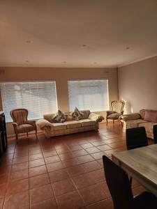 Apartment For Sale in Malvern