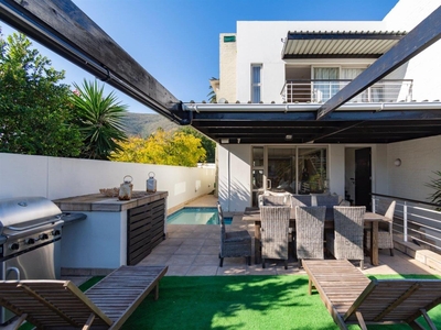 House For Sale in Fresnaye