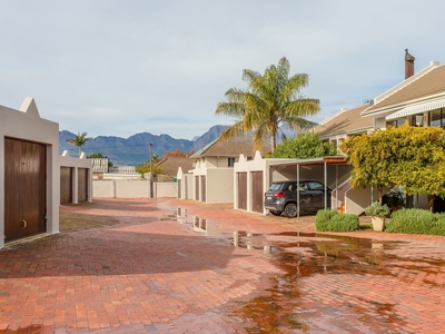 3 bedroom townhouse for sale in Paarl