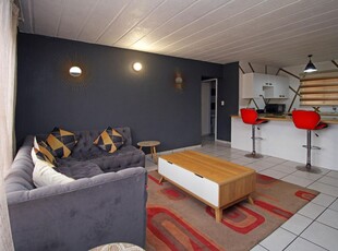 2 Bedroom Apartment To Let in Helderkruin