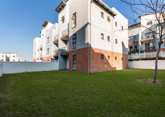 2 bedroom apartment for sale in Barbeque Downs