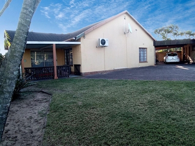 3 Bedroom House For Sale in Arboretum