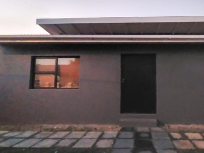 4 Bedroom house sold in Kenwyn, Cape Town