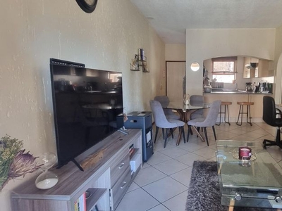 1 Bedroom apartment for sale in Lonehill, Sandton