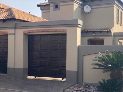 3 Bedroom duplex townhouse - freehold for sale in Montana, Pretoria
