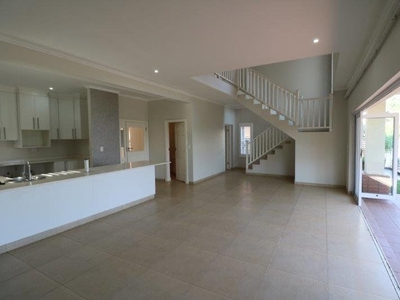 4 Bedroom Duplex To Let in Mount Edgecombe Country Club Estate