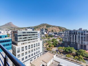 1 Bedroom Apartment For Sale in Cape Town City Centre