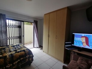 1 Bedroom Apartment For Sale in Ferreira Town