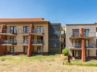 1 Bedroom Apartment For Sale in Ruimsig