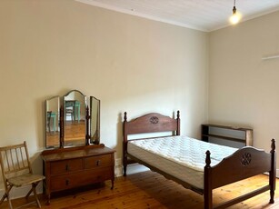 1 Bedroom Room To Let in Graaff-Reinet