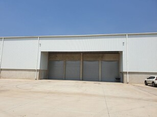 10,000m² Warehouse To Let in Mount Edgecombe