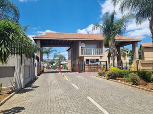 2 Bedroom Apartment Block For Sale in Waterval East