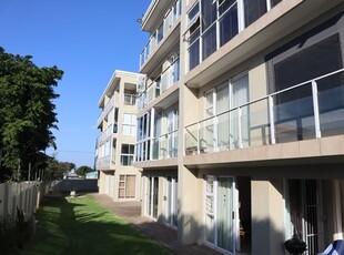 2 Bedroom Apartment For Sale in Jeffreys Bay Central