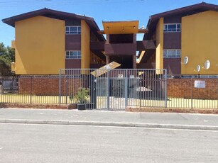 2 Bedroom Apartment For Sale in Parow Valley