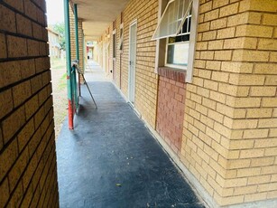 2 Bedroom Flat For Sale in Mmabatho Unit 2