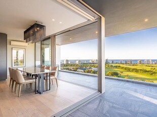 2 Bedroom Penthouse For Sale in Green Point