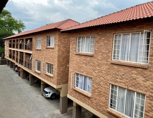 2 Bedroom Sectional Title For Sale in Rustenburg Central