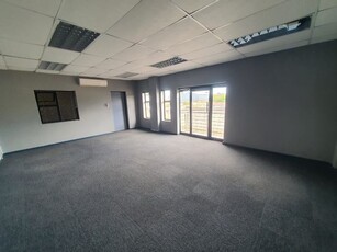 220m² Building To Let in Newton Park