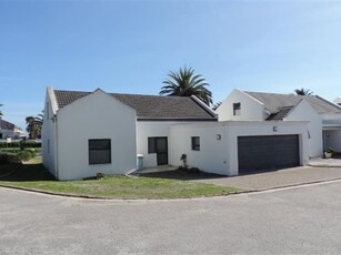 3 Bed House in Shelley Point