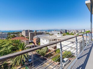 3 Bedroom Apartment For Sale in Green Point