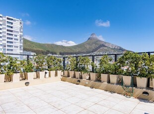 3 Bedroom Apartment For Sale in Sea Point