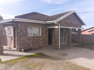 3 BEDROOM FACEBRICK HOUSE FOR SALE PACALTSDORP