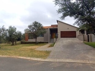 3 Bedroom House For Sale in Buffelspoort Eco Estate