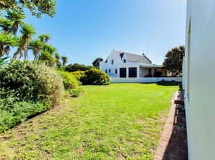 3 Bedroom House For Sale in Jacobsbaai