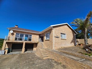 3 Bedroom House For Sale in Stilbaai Wes