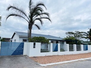 3 Bedroom House For Sale in Wavecrest