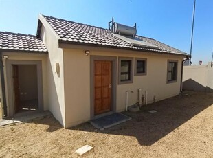 3 Bedroom with 1 Bathroom For Sale Gauteng